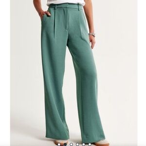 Abercrombie & Fitch Women's High-Rise Wide-Leg Trousers in Teal Green